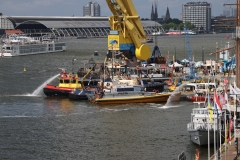653A2889